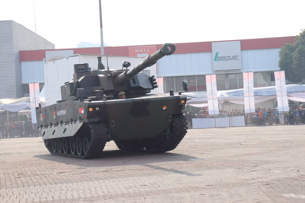 Indo Defence 2018の閉幕時に展示されたハリマウ戦車の試作車両